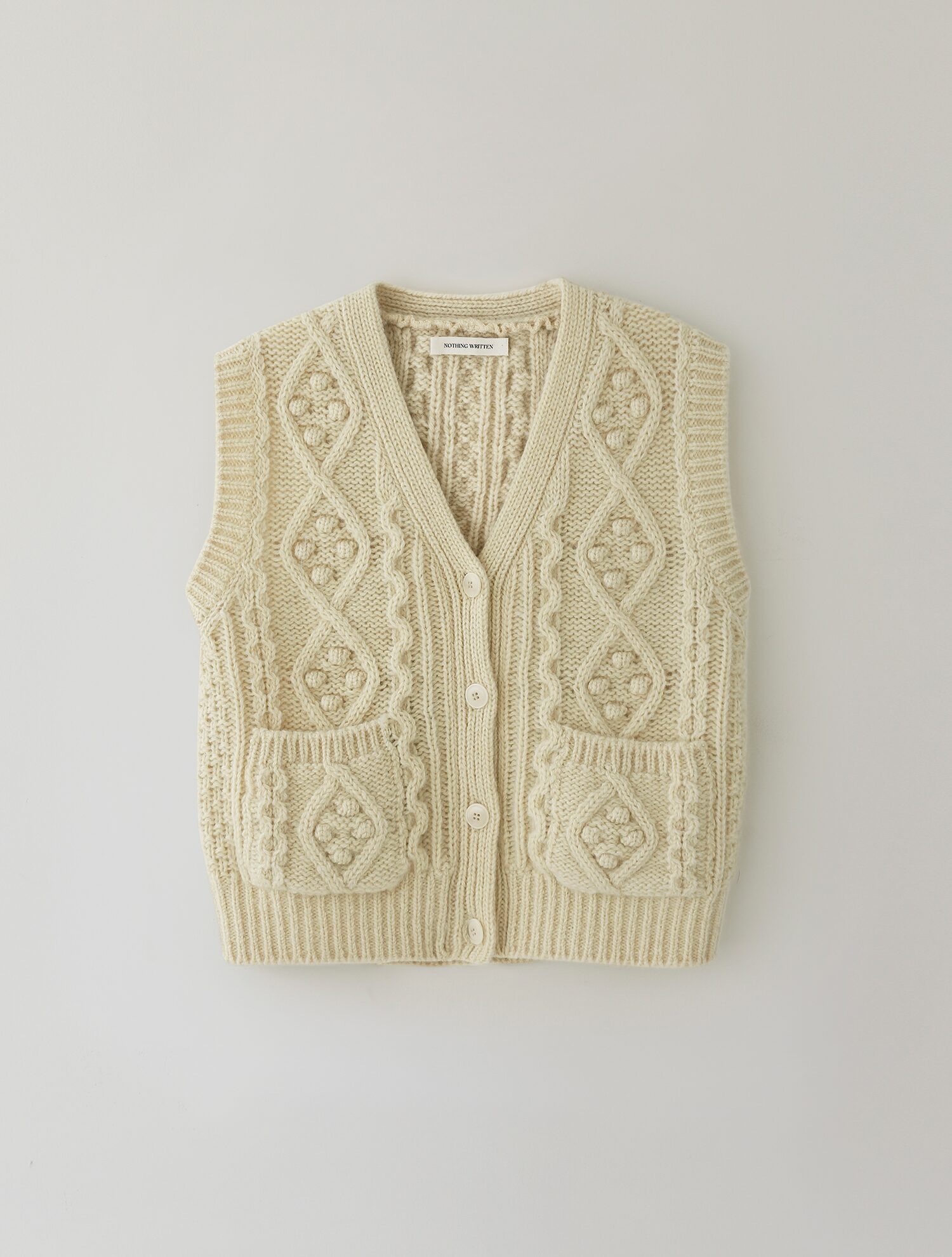 Nothing Written-Country Cable Knit Vest - Ivory 삼성물산 온라인몰
